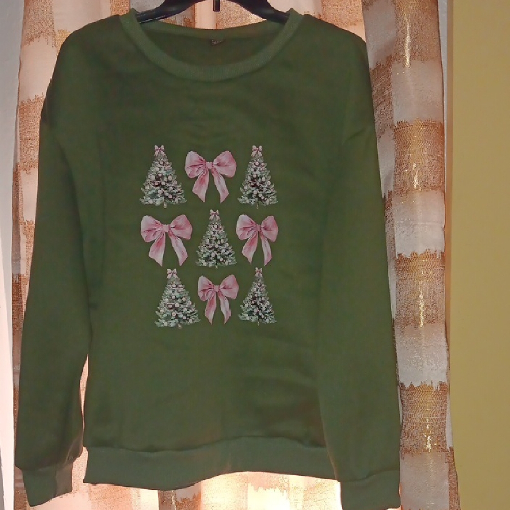 Girly Christmas Sweatshirt With Xmas Tree And Pink Bow Details! 🎀🎄💕